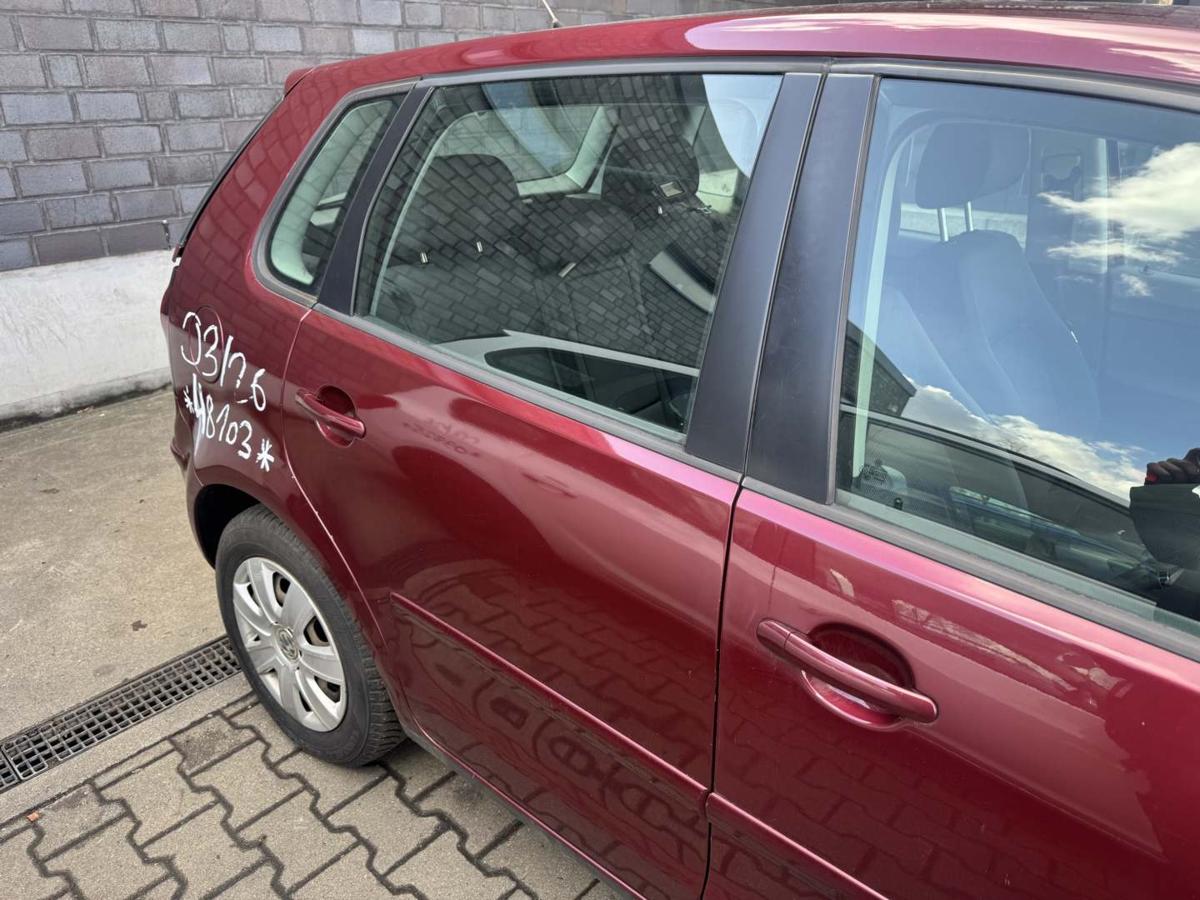 VW Polo 9N3 original T&uuml;r hinten rechts LC3R Winterred Rohbau Bj.2005